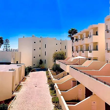 Ξενοδοχείο με διαμερίσματα Jardim - Turisticos Αλμπουφέιρα