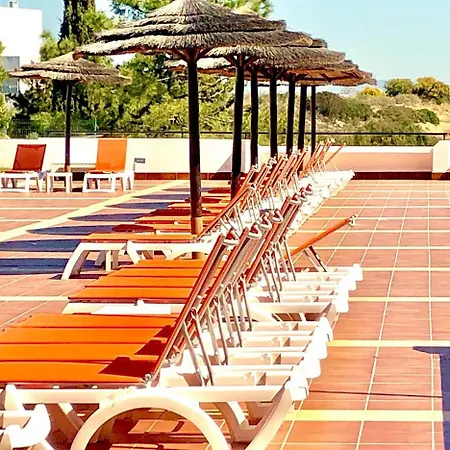 Jardim - Turisticos Αλμπουφέιρα