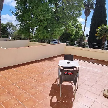 Jardim - Turisticos 3*