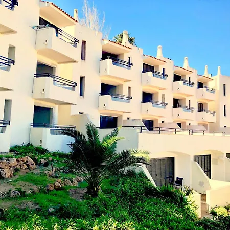 Ξενοδοχείο με διαμερίσματα Jardim - Turisticos 3*